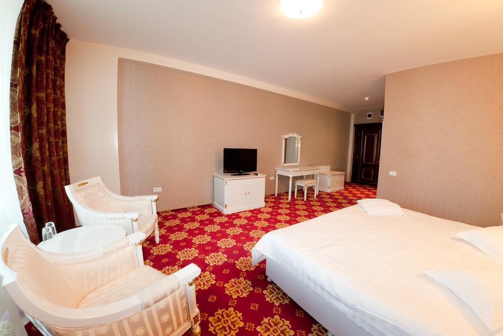 Hotel Complex Aristrocratos à Mamaia Extérieur photo