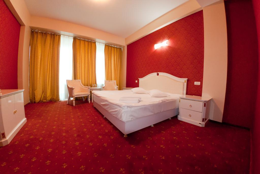 Hotel Complex Aristrocratos à Mamaia Chambre photo